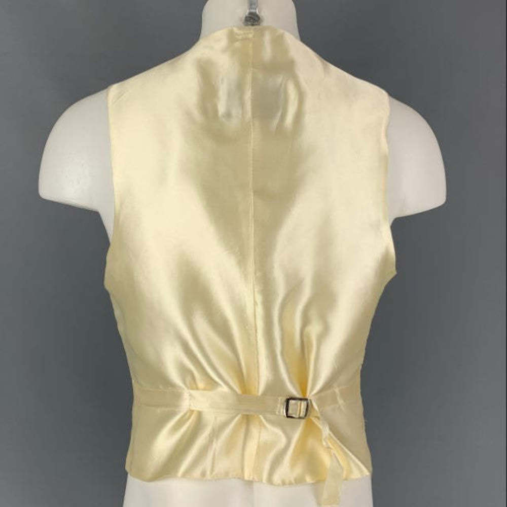 FAVOURBROOK Beige Embroidery Linen Buttoned Vest - Picture 3 of 5